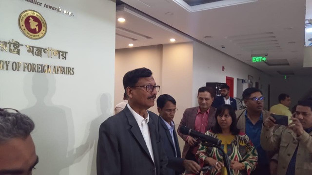 ওয়াংয়ের আমন্ত্রণে বেইজিং যাচ্ছেন পররাষ্ট্র উপদেষ্টা