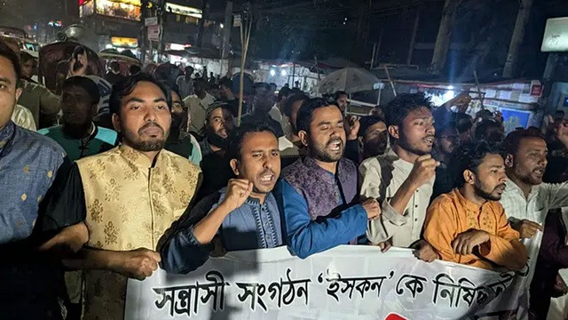 ‘ইসকন দেশকে নৈরাজ্যের দিকে নেওয়ার পাঁয়তারা করছে’