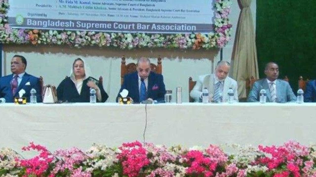 নির্বাহী বিভাগ থেকে বিচার বিভাগ পৃথক করতে হবে : প্রধান বিচারপতি