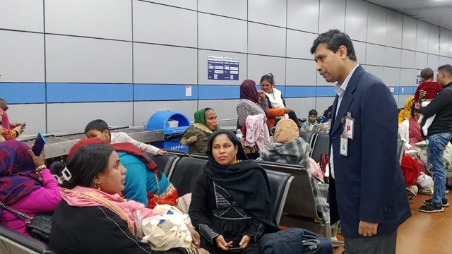 লেবানন থেকে দেশে ফিরল আরও ১০৫ বাংলাদেশি