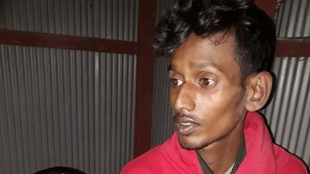 স্ত্রীকে হত্যা করে খাটে শুয়ে ছিলেন স্বামী