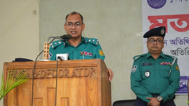 সেবা পাওয়া জনগণের অধিকার, পুলিশ জনগণকে সেবা দিতে বাধ্য