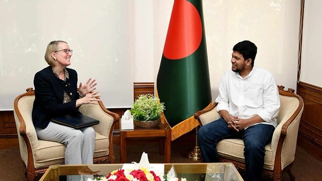 পাচার হওয়া টাকা আপনাদের দেশে গেছে, সেই অর্থ ফেরত চাই