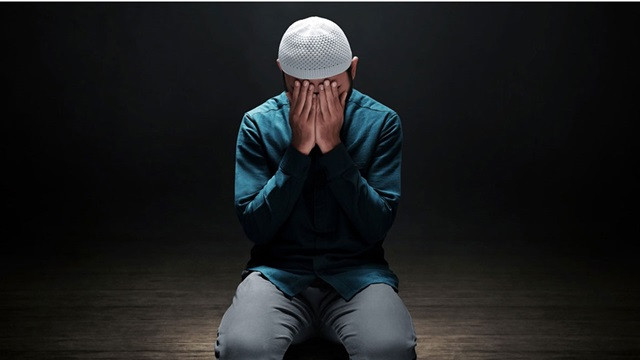 পাপ যেভাবে মানুষের মন কলুষিত করে