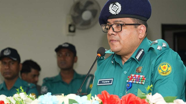 ‘পুলিশ নাগরিকদের সেবার ব্যাপারে প্রতিশ্রুতিবদ্ধ’