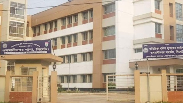সিলেটে এক রাতে তিন প্রবাসীর বাড়িতে ডাকাতি
